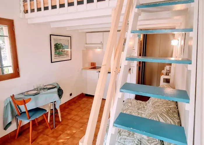 Cosy Studio Just A Stone's Throw From The Beach * Sainte-Maxime